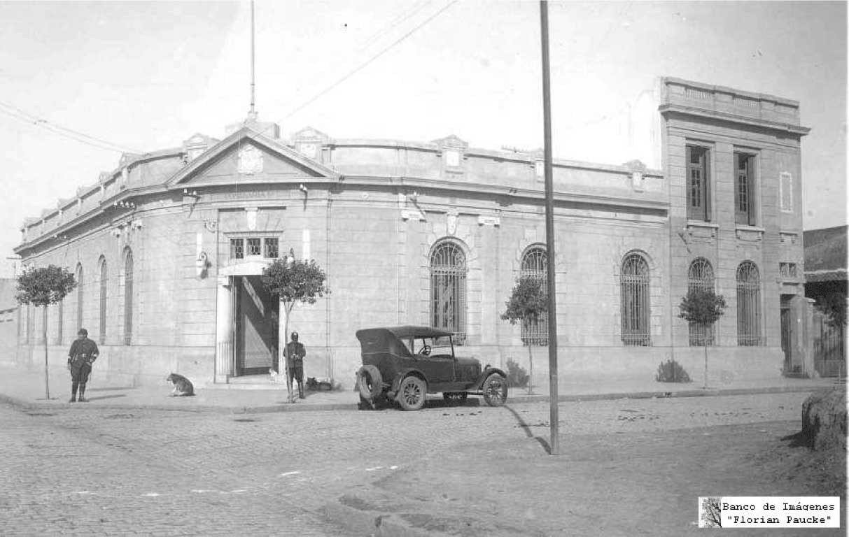 Edificio de la Comisaría - Fachada